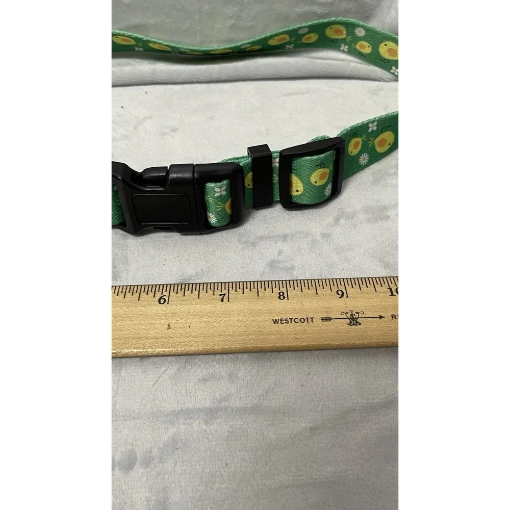 Native‎ Pup Large Dog Collar Green Chick Pattern Adjustable Buckle